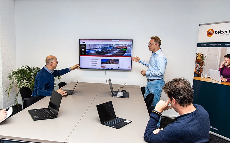 element image placeholder